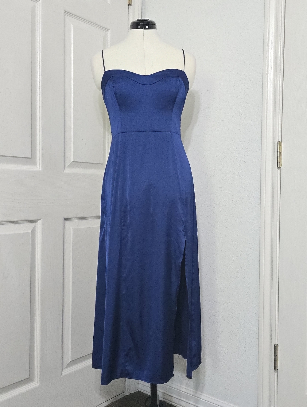 Abercrombie & Fitch Navy Satin Maxi Dress Thigh Slit Size Small Prom Wedding